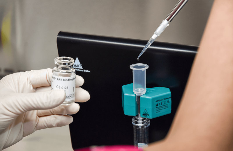 Magnetic Activated Cell Sorting (MACS)